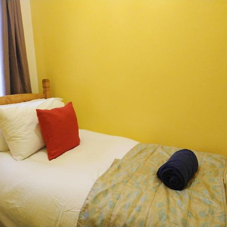 Derwent Street Apartment 2 - Self Contained - 2 Bed Self Catering Apartment Workington Buitenkant foto