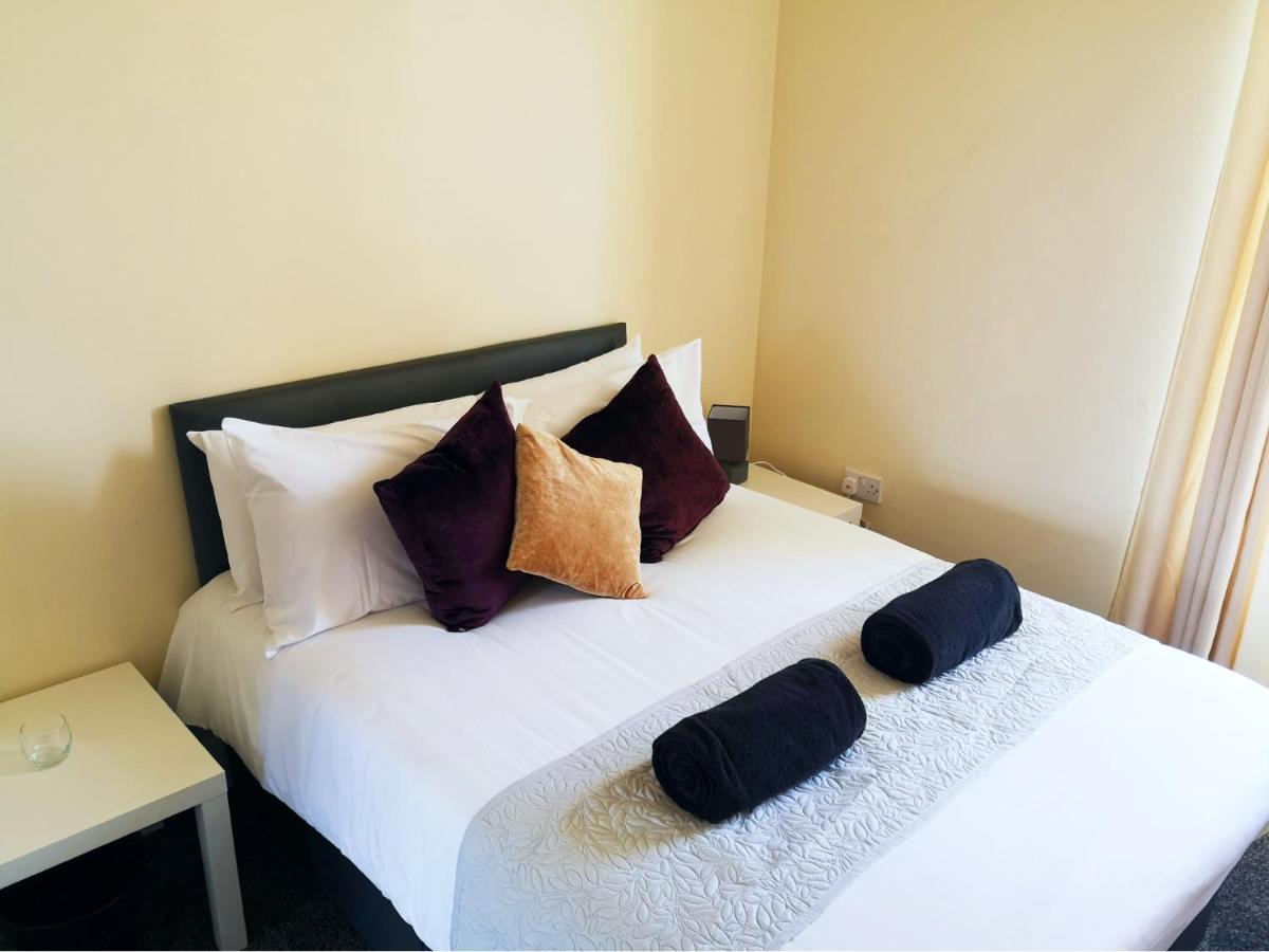 Derwent Street Apartment 2 - Self Contained - 2 Bed Self Catering Apartment Workington Buitenkant foto